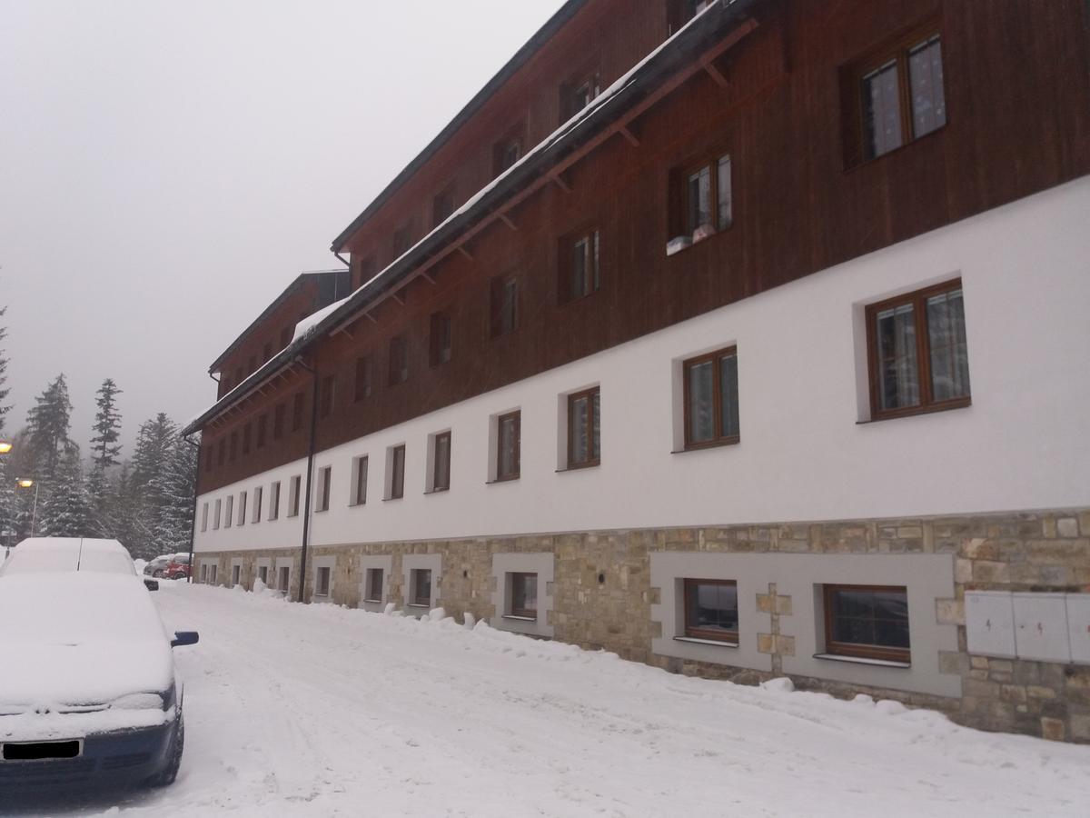 Apartman Spicak Sruby Dış mekan fotoğraf